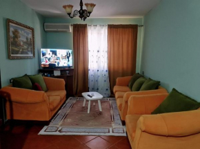 Calmly, spacious apartment next to USA embassy